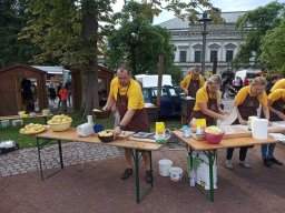 slavnosti22_09